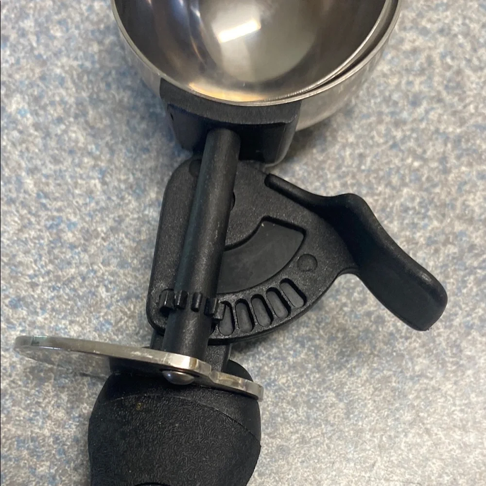 Black and Silver Ice Cream Scoop